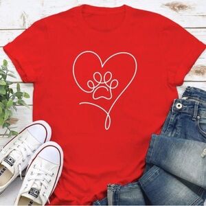 ❤️ Red Heart Paw Print T-Shirt
